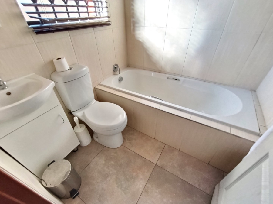 1 Bedroom Property for Sale in Lakeview Free State
